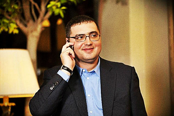 Usatîi a vorbit despre mai multe lucruri printre care telefoanele mobile pe care le deține și jocurile de noroc.