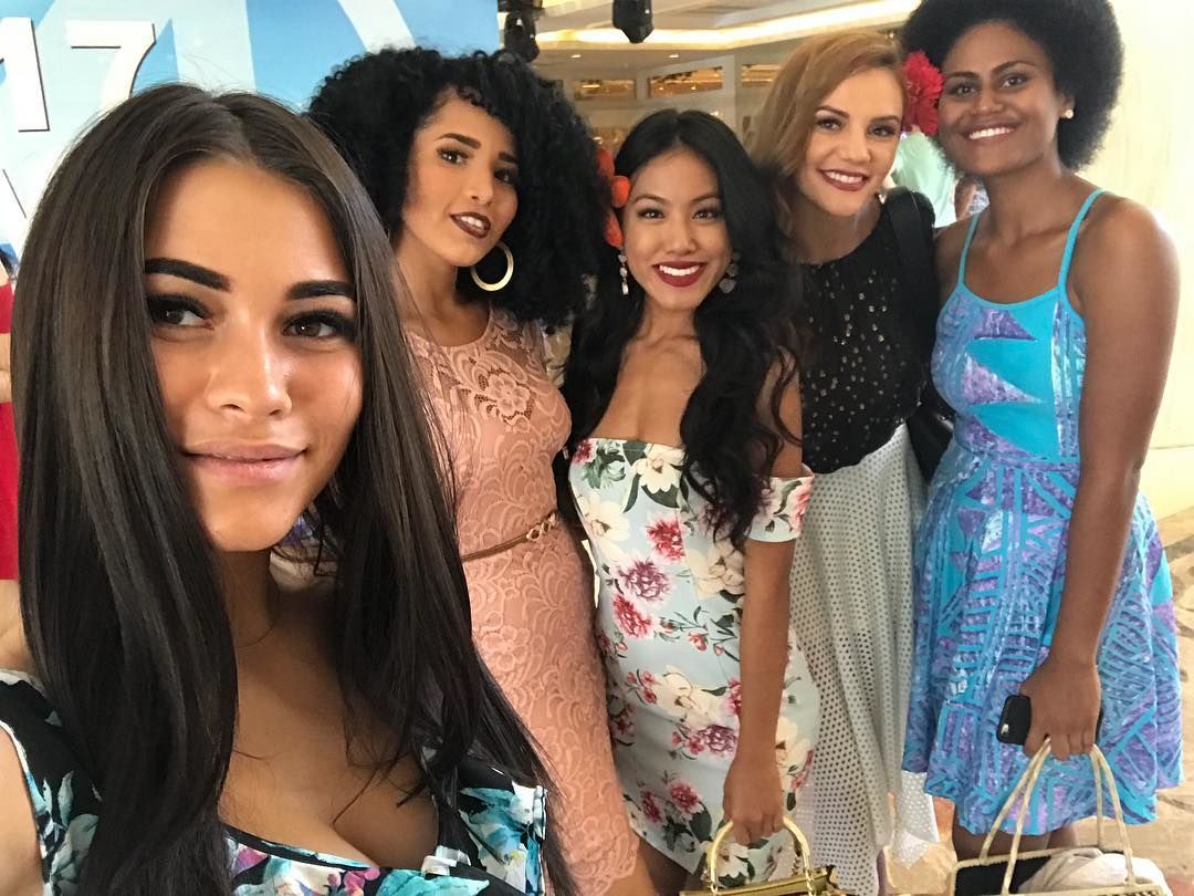 Miss Moldova, Ana Badaneu, a plecat în China spre marea competiție Miss World 2017.