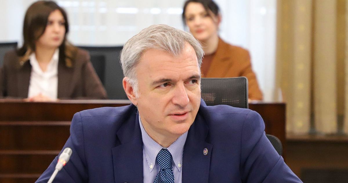Глава Минэкономики Осмокеску задекларировал пенсию от ВБ в $587 000.