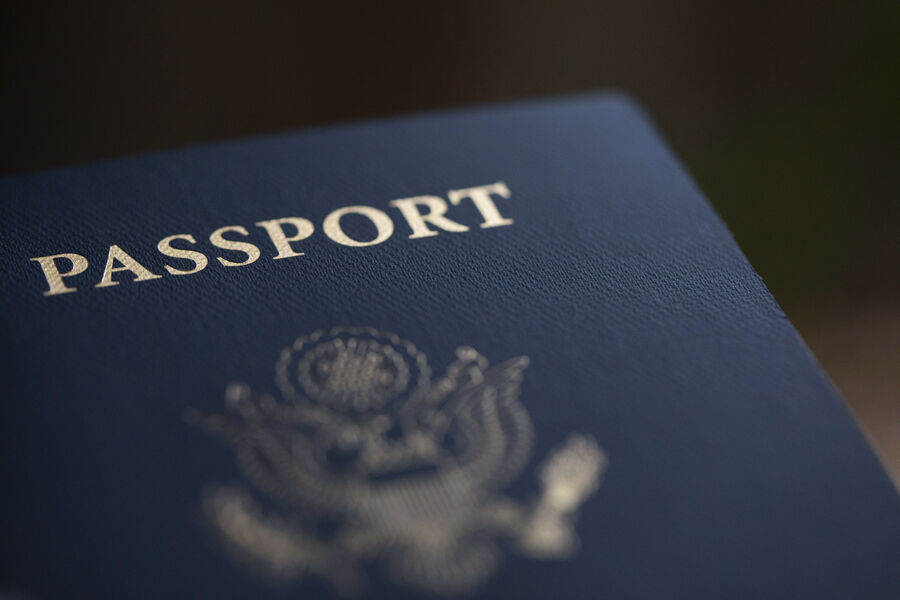 В США начнут лишать паспортов из-за задолженности по алиментам.