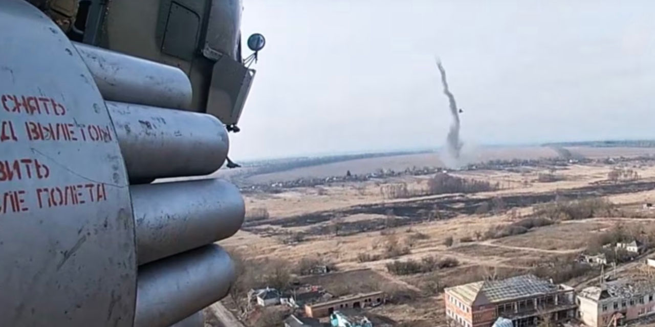 ГУР: Украина уничтожила три вертолета и РЛС в Крыму.