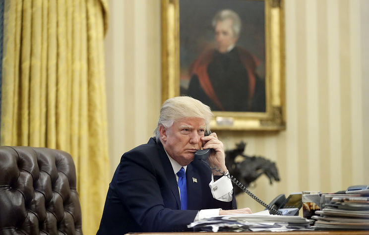 NYT: Трамп назвал глупыми тех, кто советовал ему не звонить Путину. Фото: AP Photo