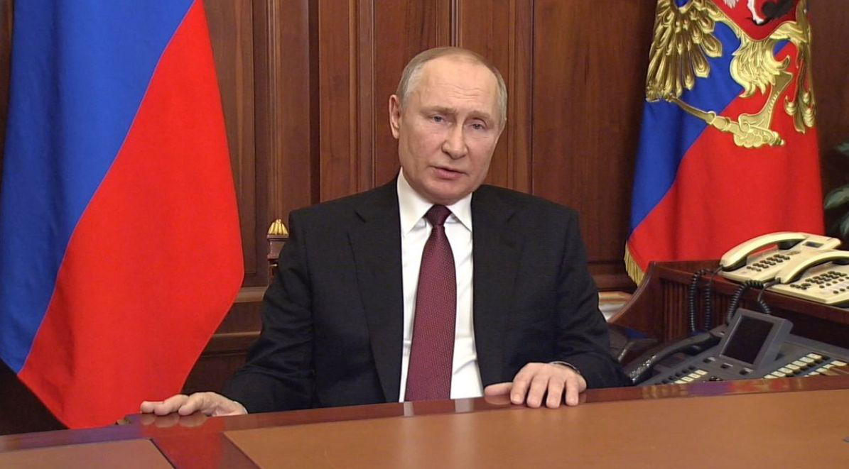 Путин: Есть сбои в оплате нефтегазовых поставок в "недружественные" страны.