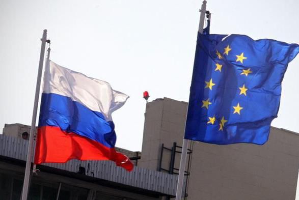 "Если Россия продолжит дестабилизировать ситуацию на востоке Украины и не откажется от незаконной аннексии Крыма, Евросоюз должен усилить санкции".    Фото: zn.ua