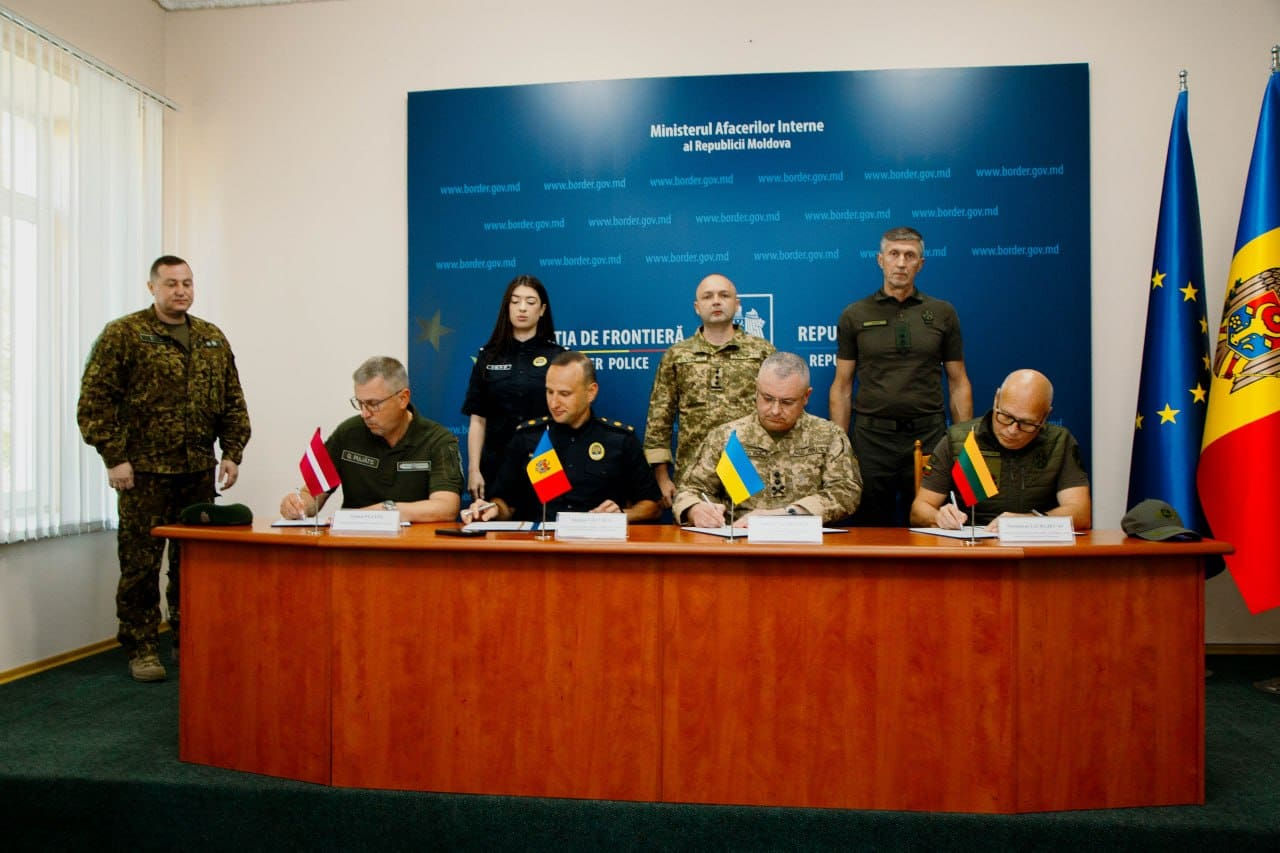 Четыре страны подписали заявление в поддержку европейского пути Молдовы и Украины.