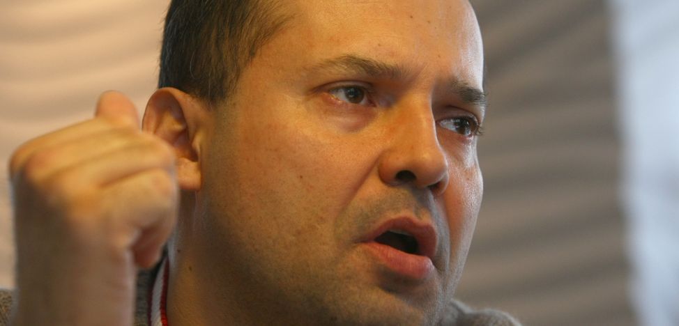 Scandalul iscat de declaraţiile injurioase la adresa cetăţenilor moldoveni ale realizatorului TV Radu Banciu a luat amploare.