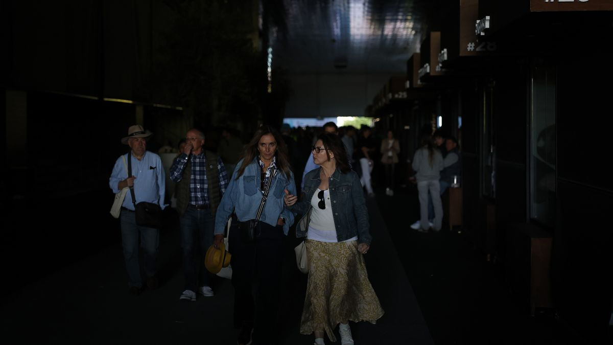 Pana de curent din Spania ar putea provoca pierderi economice de până la 4,5 miliarde de euro.