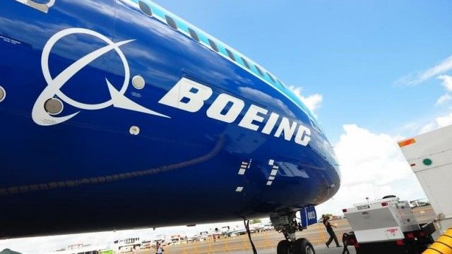 Прибыль Boeing упала из-за катастроф самолетов Max.