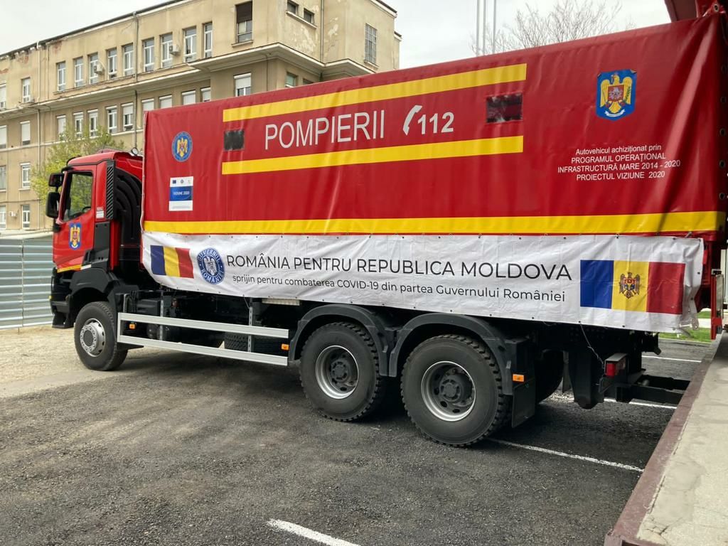 Подаренные Румынией 132 тысячи доз вакцины отправлены в Кишинев.