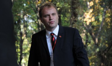 Президент непризнанной ПМР Евгений Шевчук не исключает возможности силового решения Приднестровского конфликта.