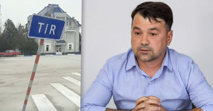Экс-глава Пограничной полиции сбил дорожный указатель на КПП Паланка. Фото: Point.md.