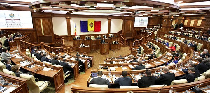 "Наша Партия" осудила запрет телепрограмм из РФ в Молдове.