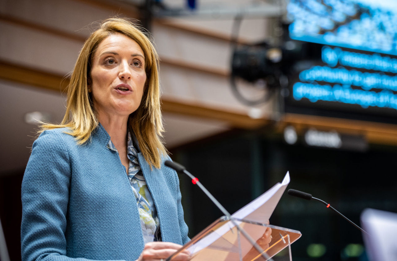 Роберта Метсола об унире: Молдова должна сама решать своё будущее.