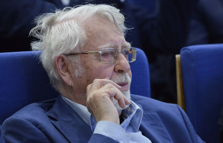 По словам академика РАН Владимира Скулачева, уже получен результат в виде замедления старения у растений, грибов, беспозвоночных, рыб.