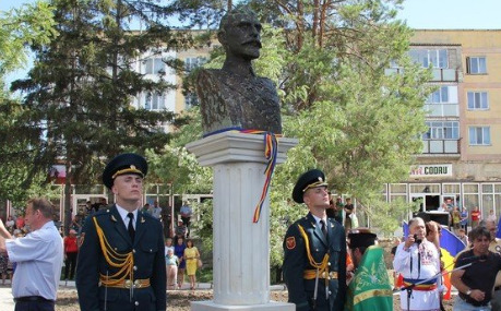 Бюст короля Фердинанда I будет установлен в Варнице.