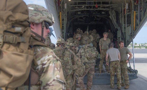 США уходят из Афганистана и Ирака. Фото: eadaily.com.