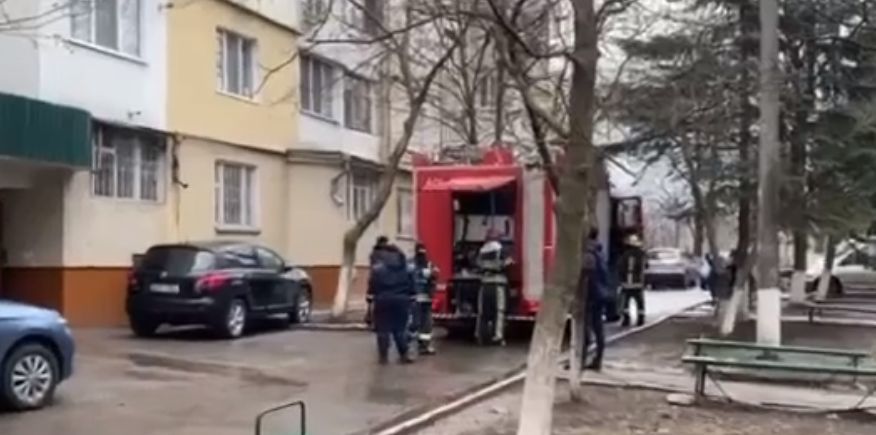 В многоквартирном доме на Буюканах произошел пожар.
