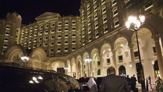 Închisoarea de 5 stele din Arabia Saudită: Ppiscină de lux și bowling. Foto: romaniatv.net