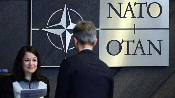 В НАТО заявили, что признают стремление Украины вступить в альянс.