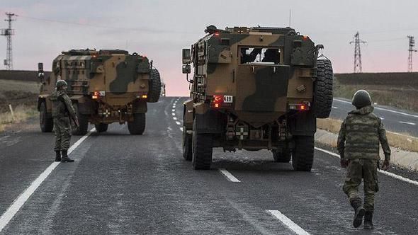 Начата операция по нейтрализации курдских повстанцев, заложивших взрывное устройство. Фото: hurriyet.com
