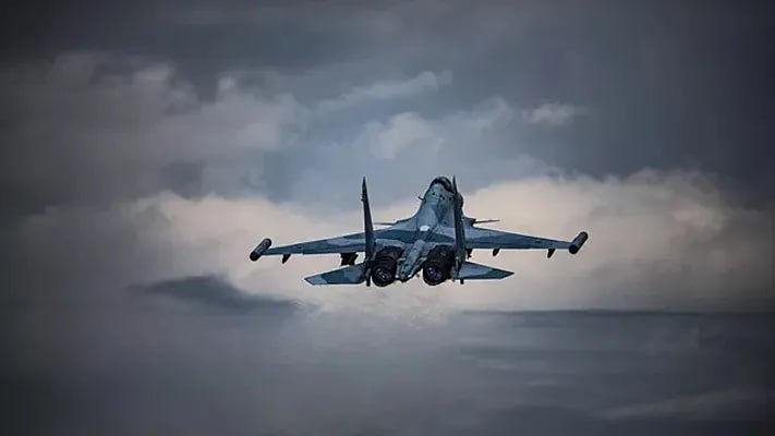 Самолет Су-30 потерпел крушение в Калининградской области: экипаж погиб.