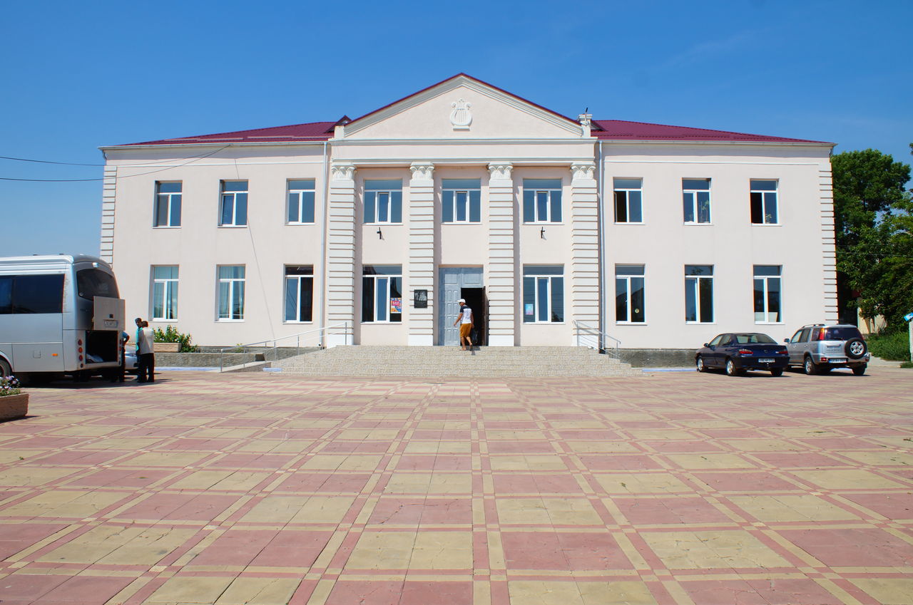 Комратский театр возобновил работу с физическим участием зрителей. Фото: comrat.md.