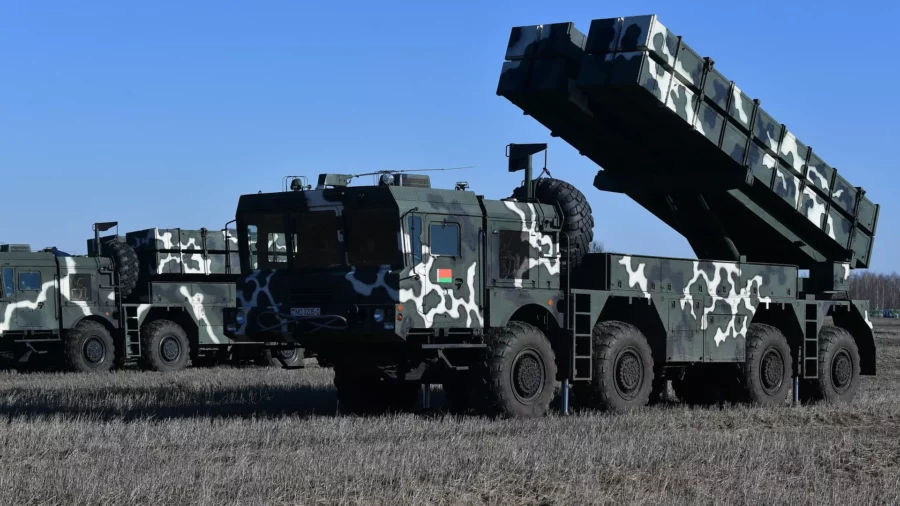 Belarus vrea să echipeze sistemele sale de rachete cu focoase nucleare.