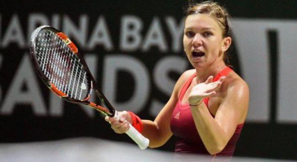 Jucătoarea română Simona Halep, locul 2 WTA, a fost învinsă, joi, cu scorul de 7-6 (5), 6-1, de poloneza Agnieszka Radwanska.