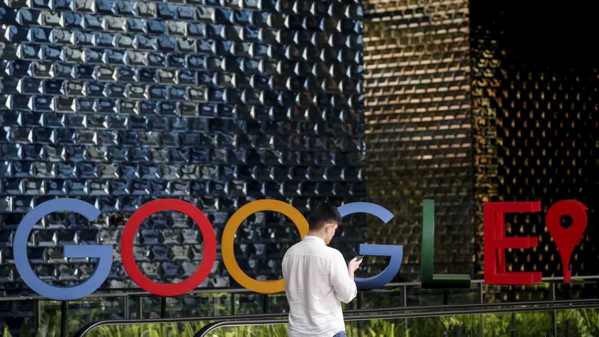 Пандемия вынудила Google экономить.