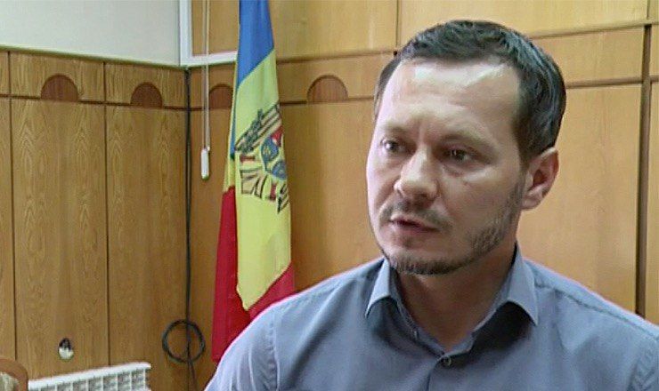 В полушутку, полусерьезно Руслан Кодряну говорит, что он мог бы также назначить вице-примаром Андрея Нэстасе.