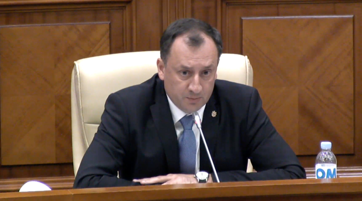 Фракция партии "Шор" воздержится от голосования по вотуму недоверия.