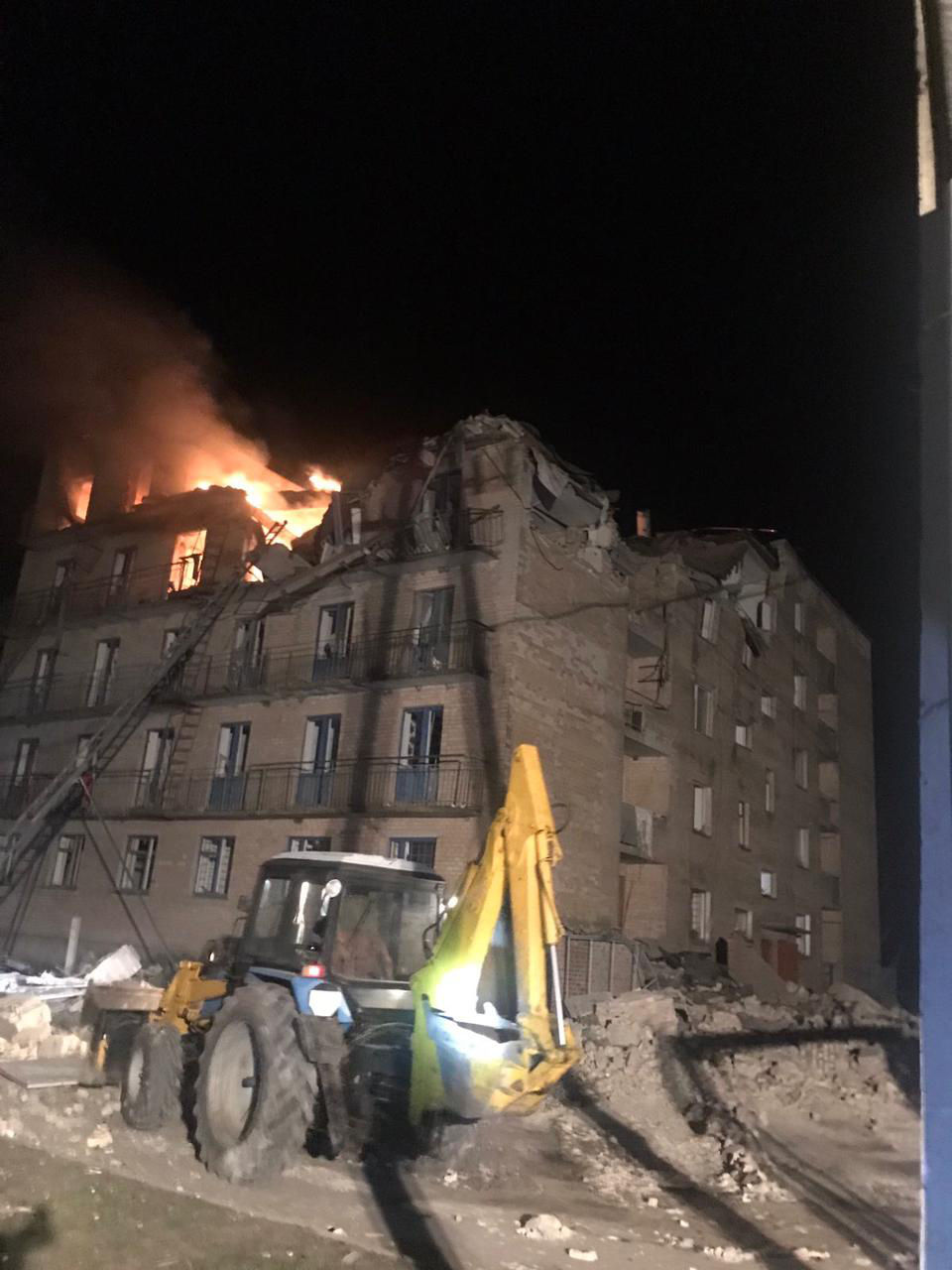 По данным украинского ведомства, всего был запущен 21 дрон, 16 из них ВСУ сбили. 
