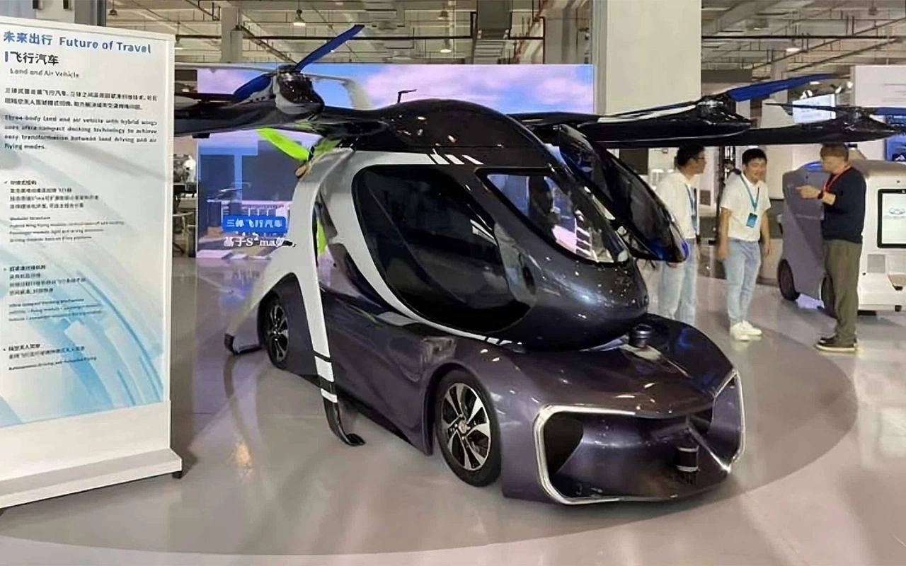 Chery a arătat un prototip de mașină zburătoare: Fără volan sau pedală de accelerație.