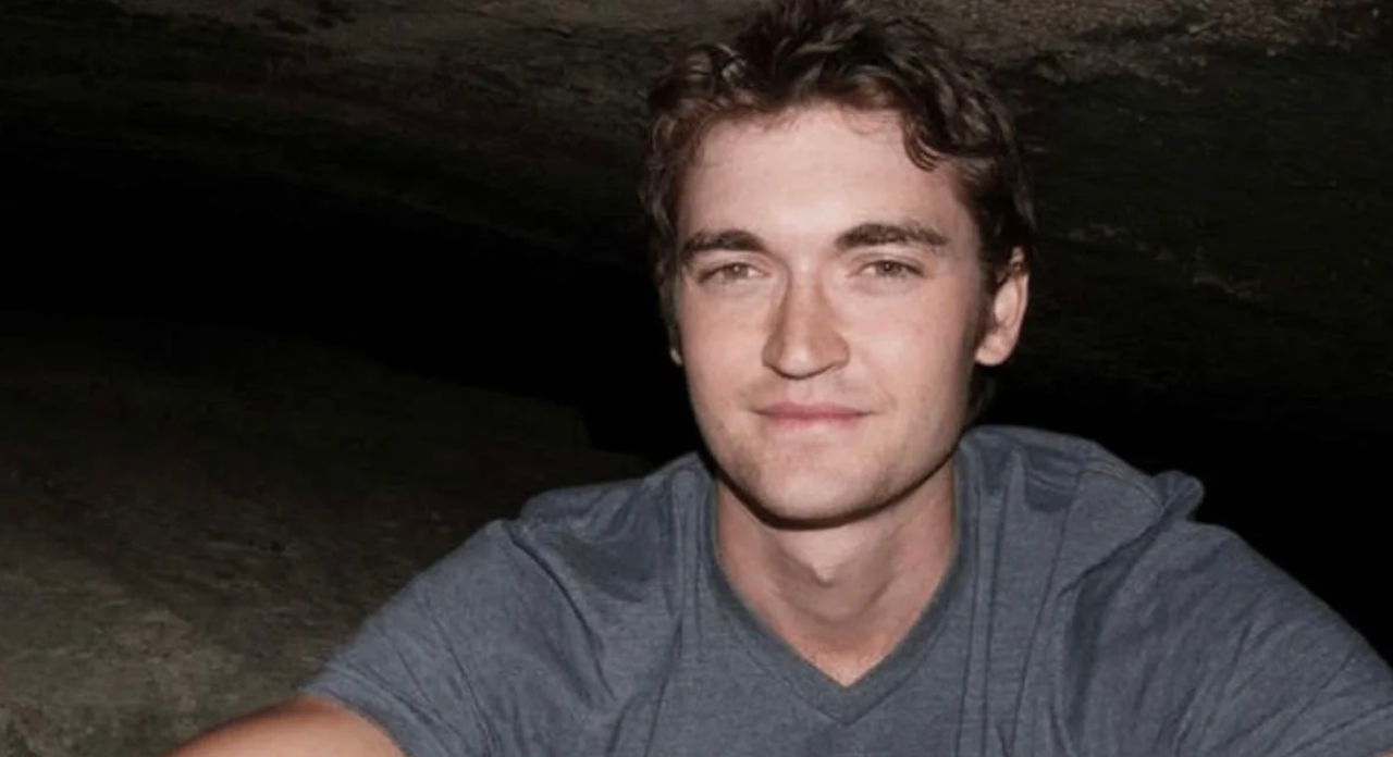 Trump l-a grațiat pe fondatorul Silk Road, Ross Ulbricht, care ispășește pedeapsă pe viață.