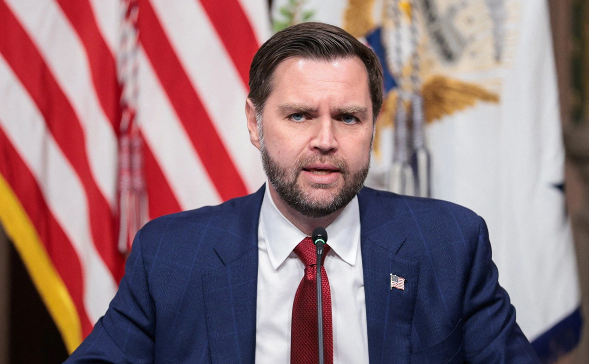 СМИ: Поездку Вэнса на переговоры в Исламабад отложили.