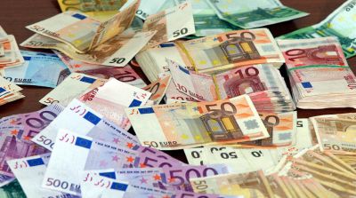 Produse agricole simple din Moldova, România şi Ucraina se vindeau sub formă de produse agricole ecologice curate în Italia, scrie Infotag.