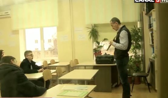 Тесты наших претендентов на уникальность отправят на проверку в Румынию. 