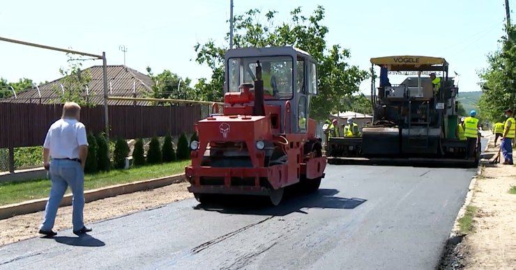 В Молдове до конца года восстановят 900 километров автотрасс.