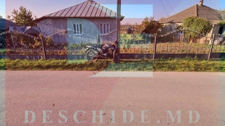 Смертельное ДТП в Дондюшанах: мотоцикл врезался в столб.