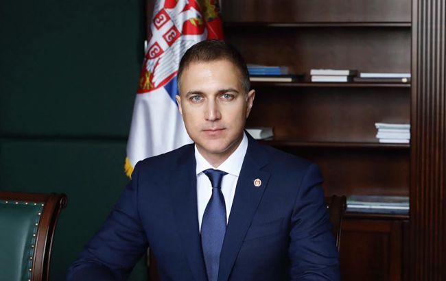 Сербия перевела войска на границе с Косово в повышенную боеготовность.