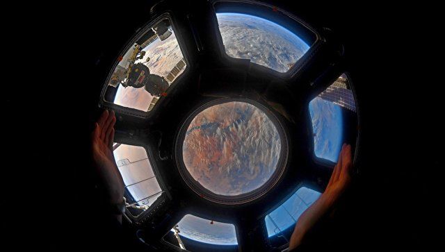 Ученые обнаружили на поверхности МКС вещество из созвездия Центавра.