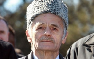 Ранее Джемилев в телефонном разговоре просил Путина вывести войска из Крыма. Фото: gazeta.ua