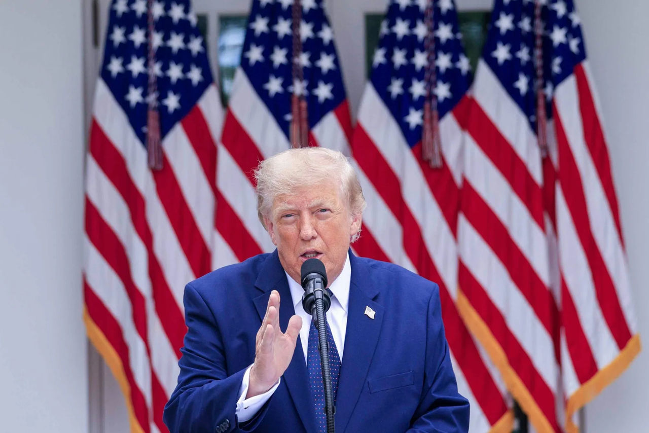 Трамп: Зеленский и Путин хотят договориться о мире.