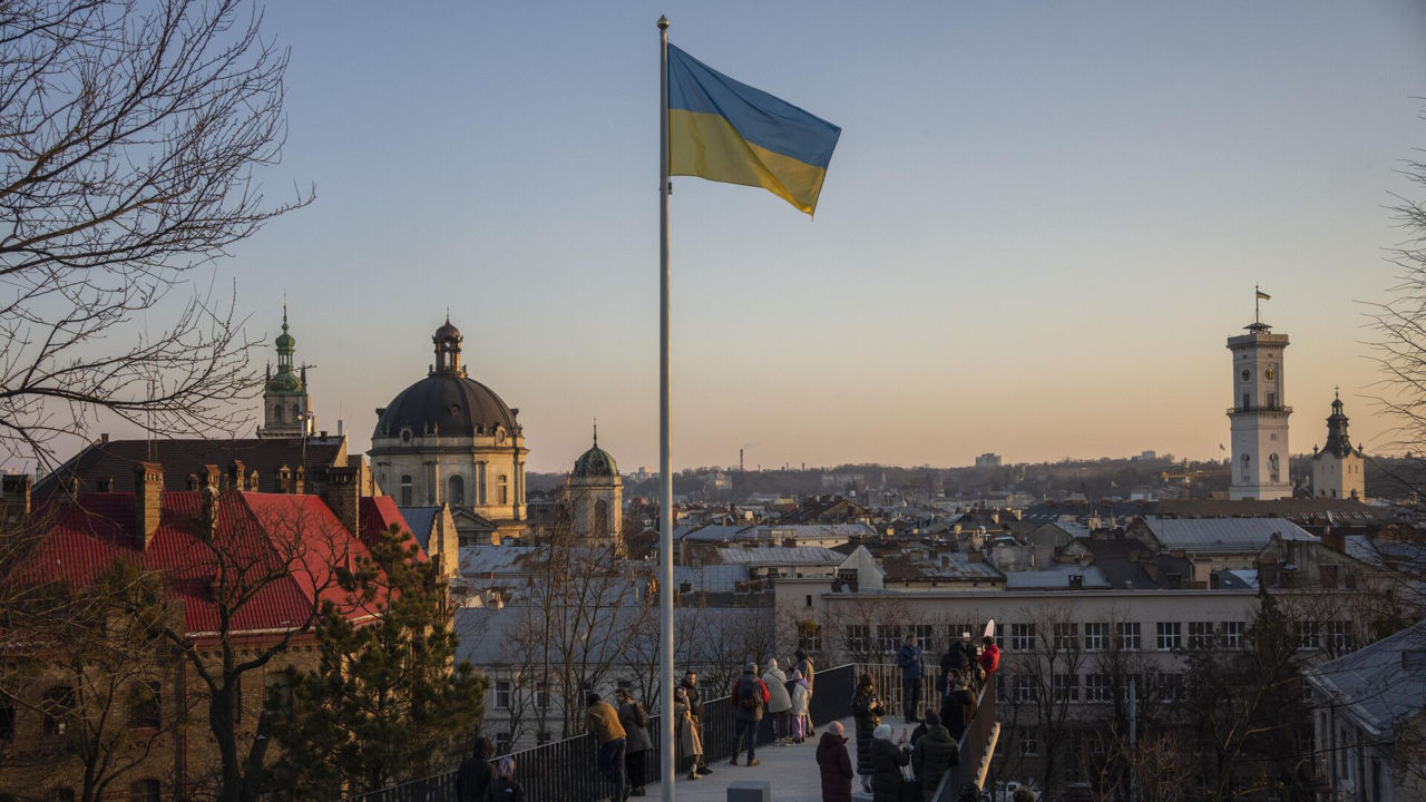 МИД Румынии недоволен принятым в Украине законом о нацменьшинствах.