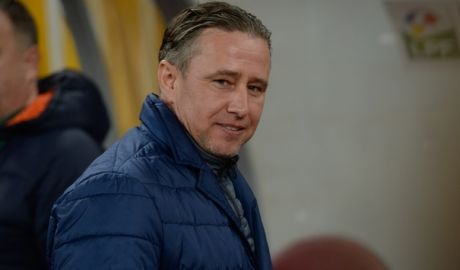 Laurenţiu Reghecampf a câştigat Cupa Ligii Emiratelor Arabe.