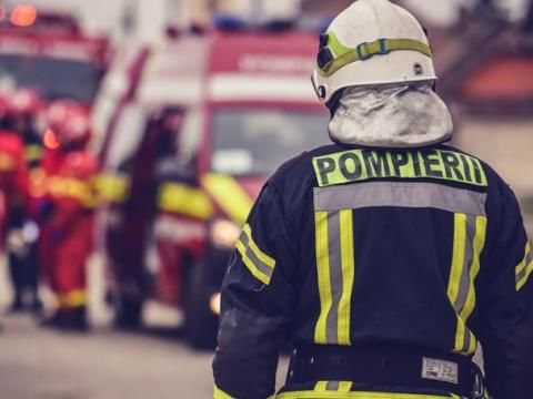 С начала года пожарные спасли из огня полсотни человек.