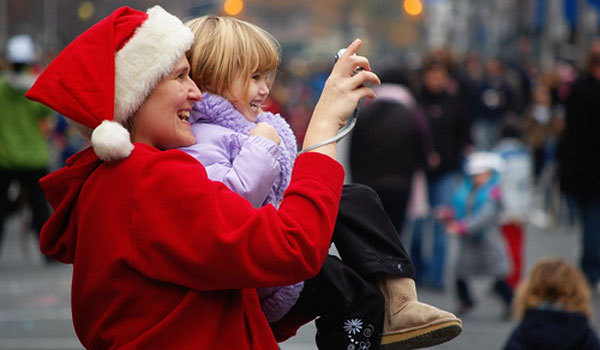 Moldovenii care sărbătoresc Сrăciunul pe stil vechi, pe 7 ianuarie, vor sta acasă și pe data de 25 decembrie, cînd este sărbătorit Crăciunul pe stil nou.
