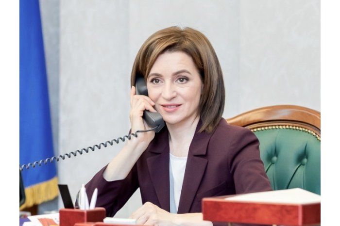 Санду провела телефонный разговор с премьер-министром Болгарии.