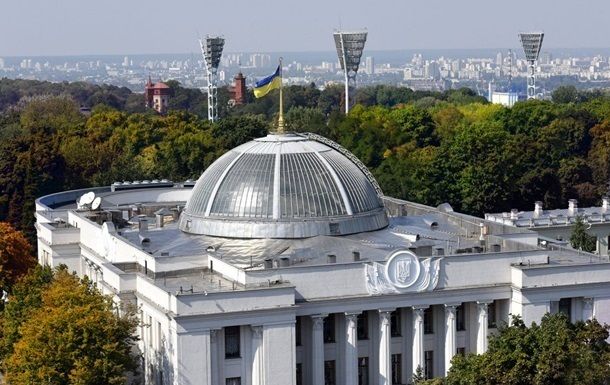 В Раде взялись за борьбу со сквернословием и "дематюкацию языка".