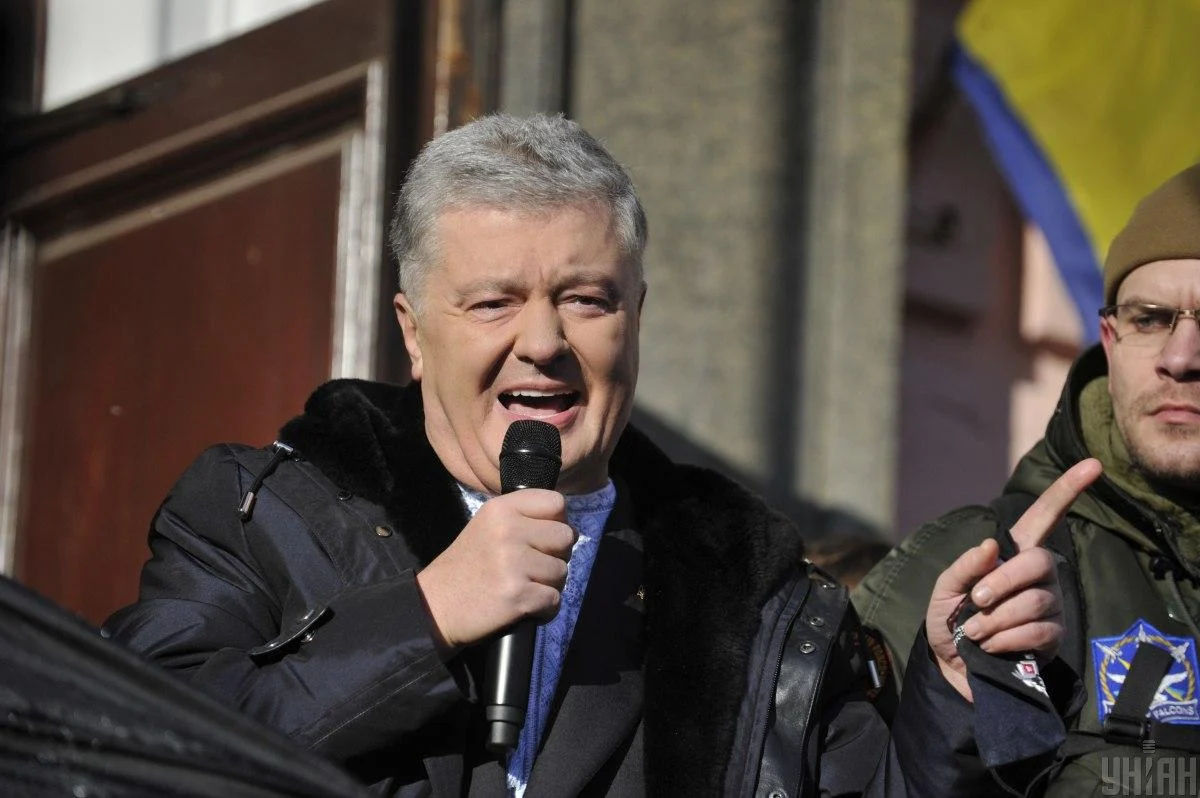 В партии Порошенко отреагировали на новые показания Медведчука против него.